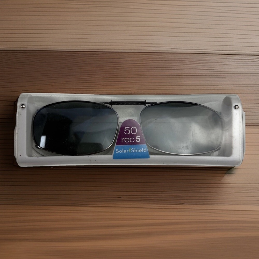 Solar Shield Scratch Resistant Lenses Polarized‎ Clip-ons 100% UVA/UVB 50 Rec 5